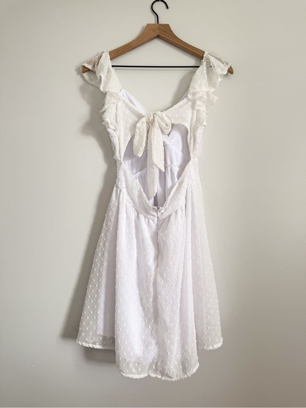 Altar'd State Kristin Clip Dot White Ruffled Mini Dress Size Medium - Picture 10 of 11